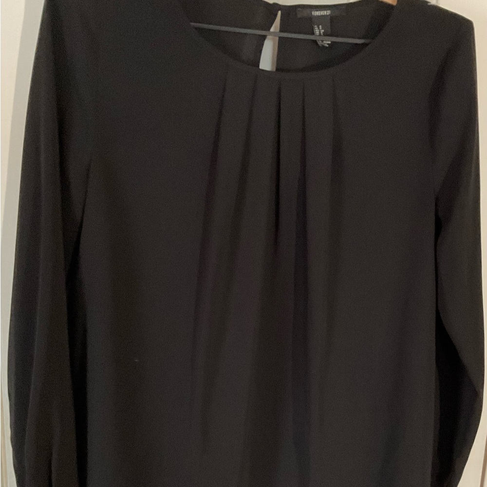 Forever21 long sleeve woven top, Size S